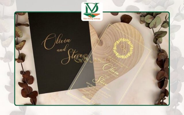 Vì Sao Nên Chọn In Thiệp Cưới Mica Tại In Vạn Đông